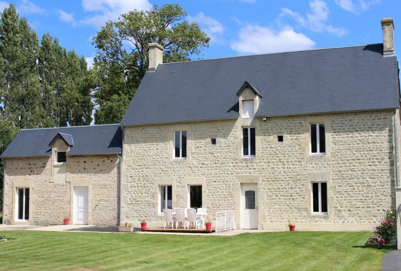 Tour-en-Bessin La Ferme De Fumichonヴィラ エクステリア 写真